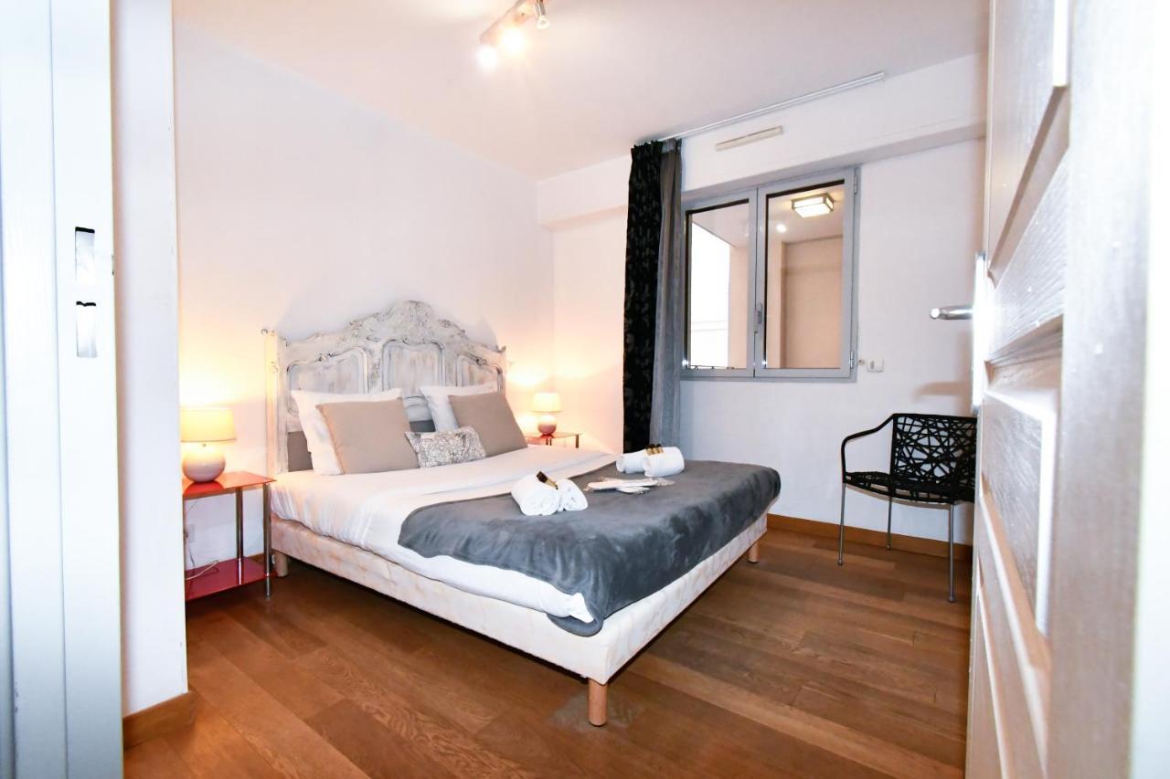 chez Antonella plage e palais de 1 a 12 personnes app 6 e 7 Cannes Extérieur photo