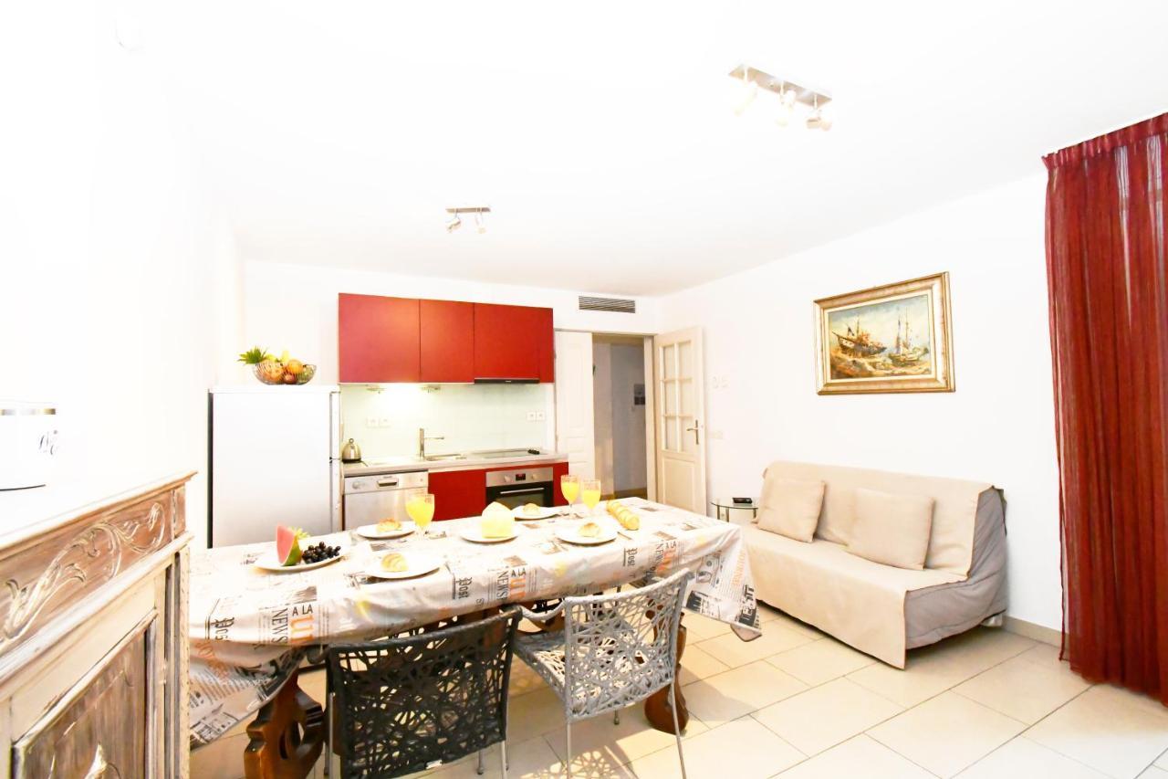 chez Antonella plage e palais de 1 a 12 personnes app 6 e 7 Cannes Extérieur photo