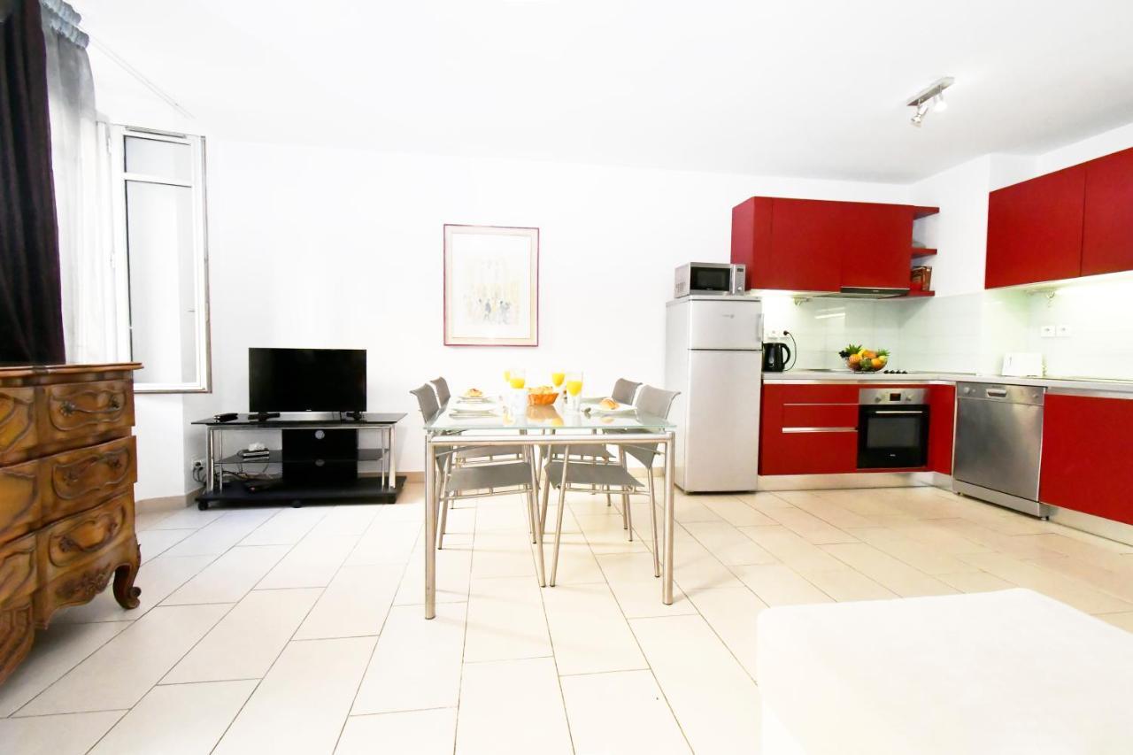chez Antonella plage e palais de 1 a 12 personnes app 6 e 7 Cannes Extérieur photo
